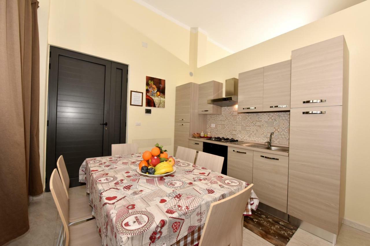 "At My Home" Gallipoli Bagian luar foto