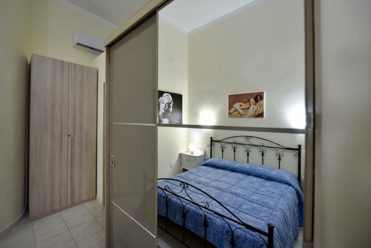 "At My Home" Gallipoli Bagian luar foto